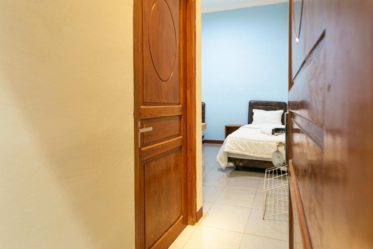 Reddoorz Syariah @ Sakinah Guesthouse Sragen Eksteriør billede